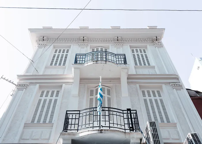 Agora Suites